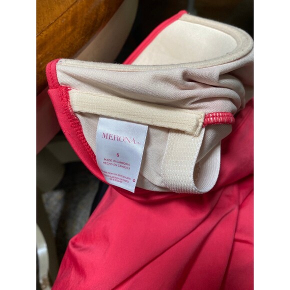 Merona raspberry red sweetheart neckline one-piece swimsuit Size Small S - Picture 4 of 5